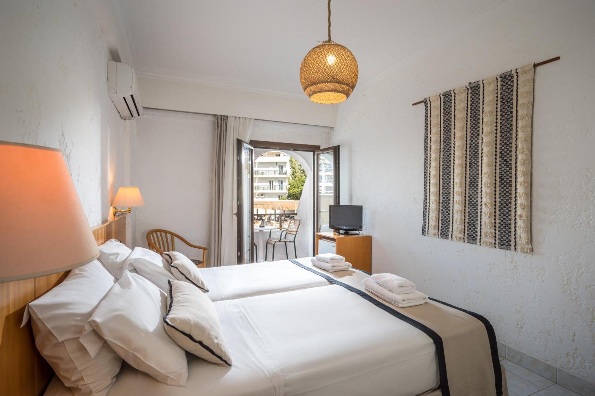 Heronissos Hotel Hersonissos  Ngoại thất bức ảnh