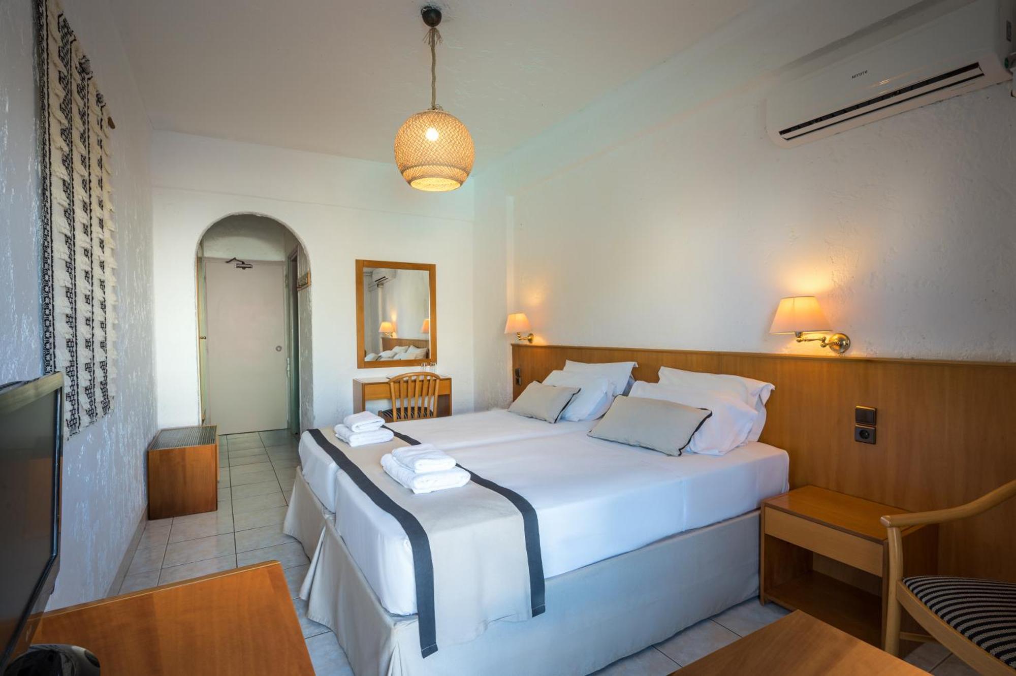 Heronissos Hotel Hersonissos  Ngoại thất bức ảnh