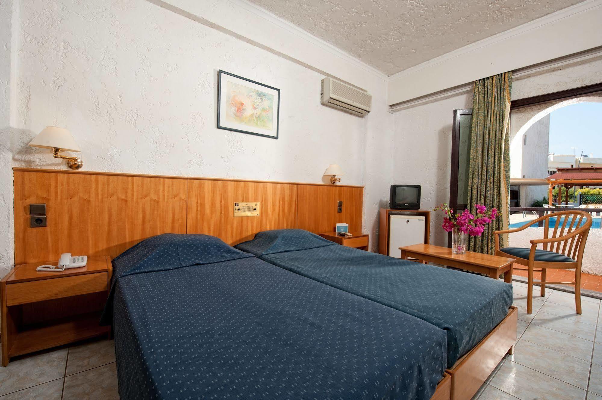 Heronissos Hotel Hersonissos  Ngoại thất bức ảnh